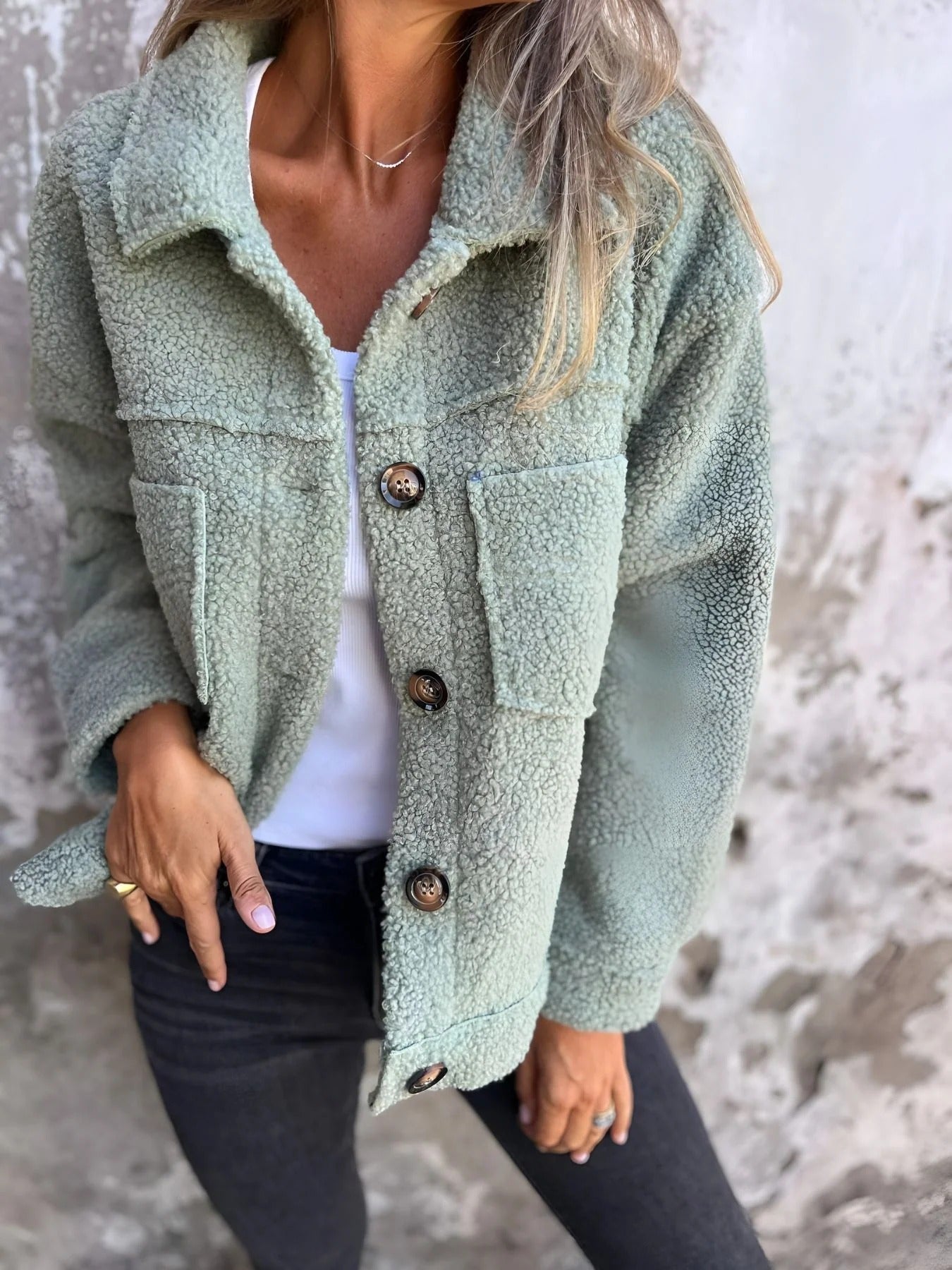 Teddy 'Elara' | Estilo y Calidez