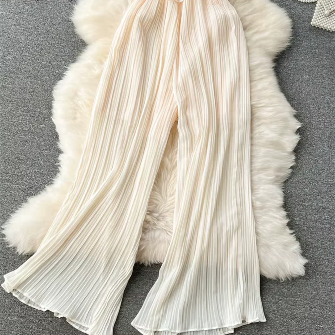 Renata | Mono Plisado de Corte Elegante