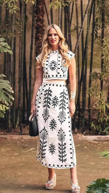 Camilla – Conjunto de top y falda