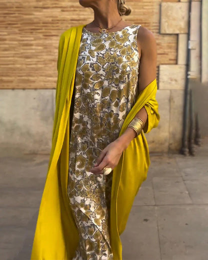 Virve | Conjunto 2 en 1: Vestido y Capa Elegante
